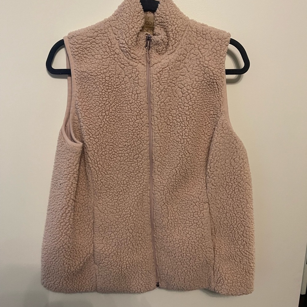 Calia by Carrie Underwood vest